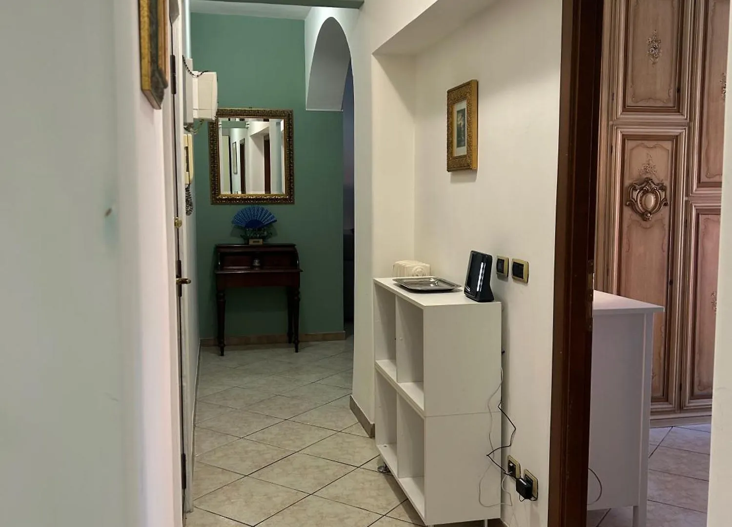 La Casa Dei Fiori San Lorenzo By Ghor Rome Italy