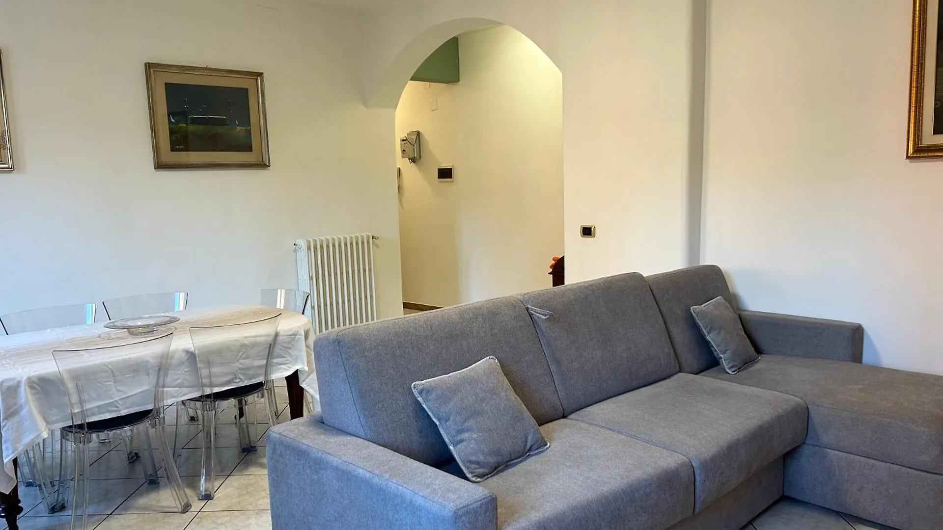 Apartment La Casa Dei Fiori San Lorenzo By Ghor Rome Italy